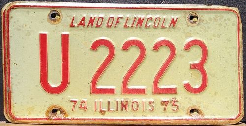 ILLINOIS 1974-1975 STATE OWNED LICENSE PLATE