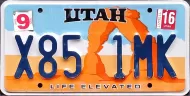 UTAH 2016 LIFE ELEVATED ARCH LICENSE PLATE - A